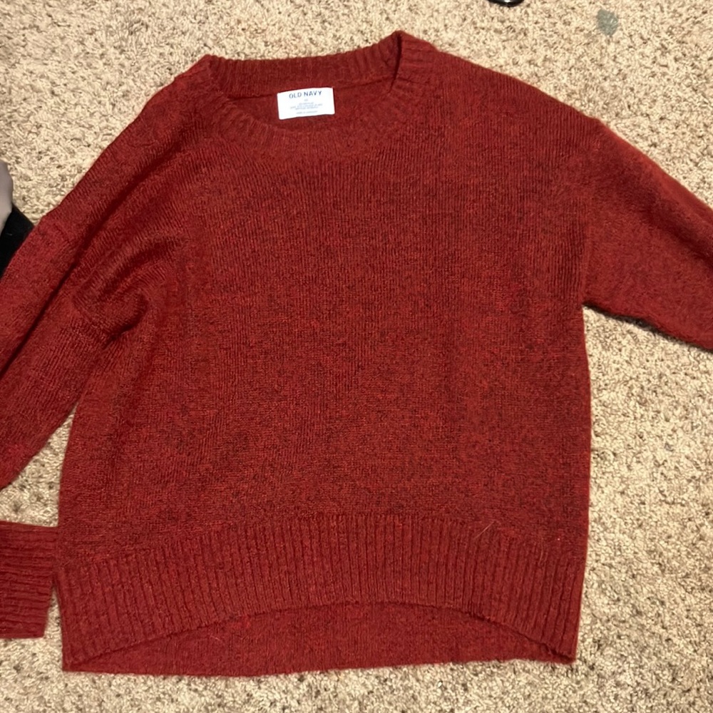 Old navy sweater